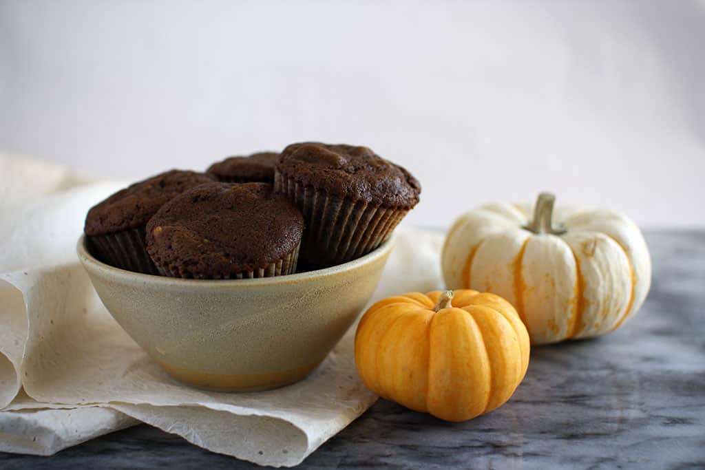 pumpkin coffee muffins, pumpkin spice, fall, recipe, coffee flour, muffins, baking, easy